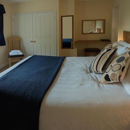 The Lodge Brecon B&B Екстериор снимка